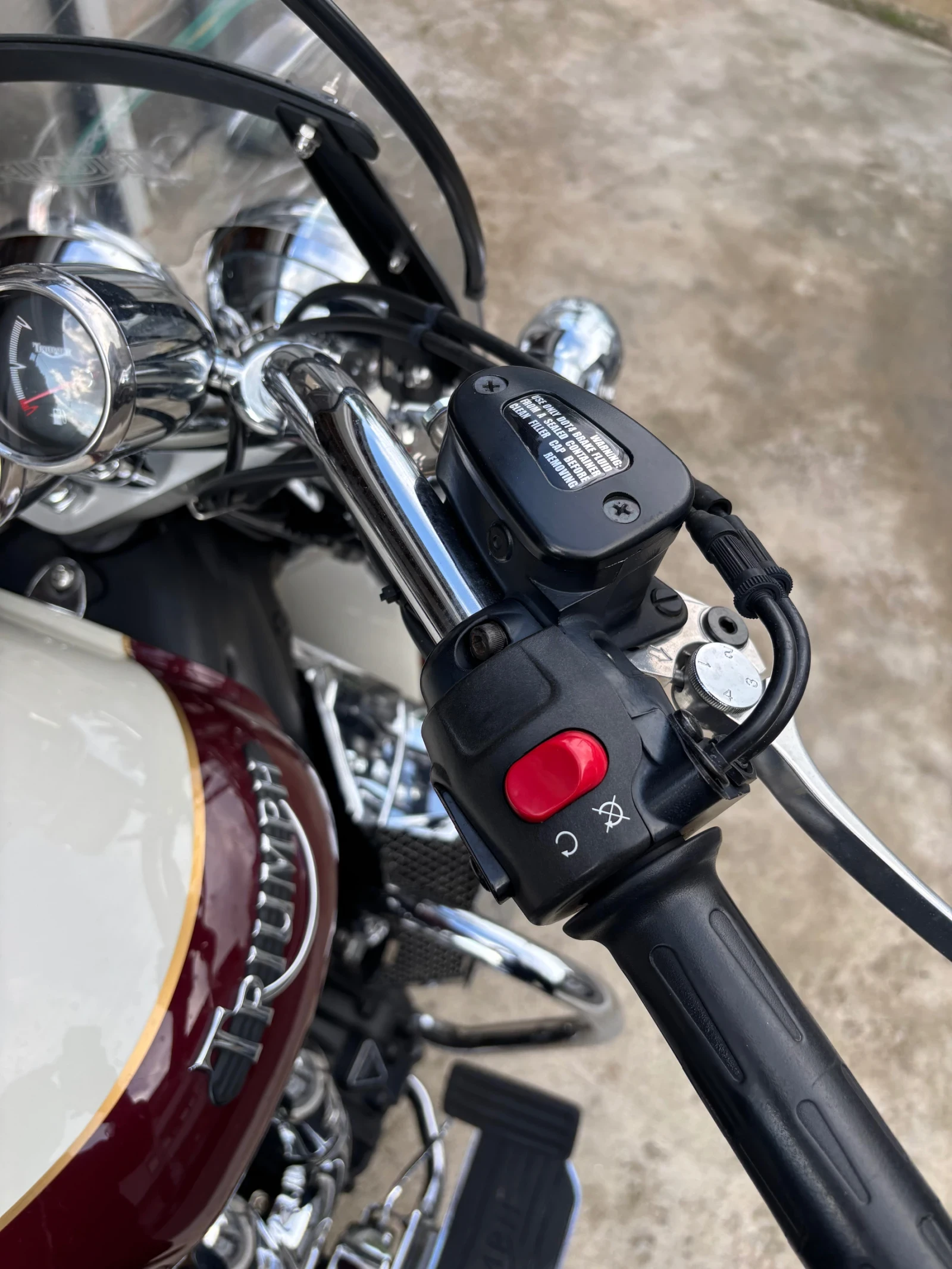 Triumph Rocket III 2006 без забележка, снимка 11 - Мотоциклети и мототехника - 54645702