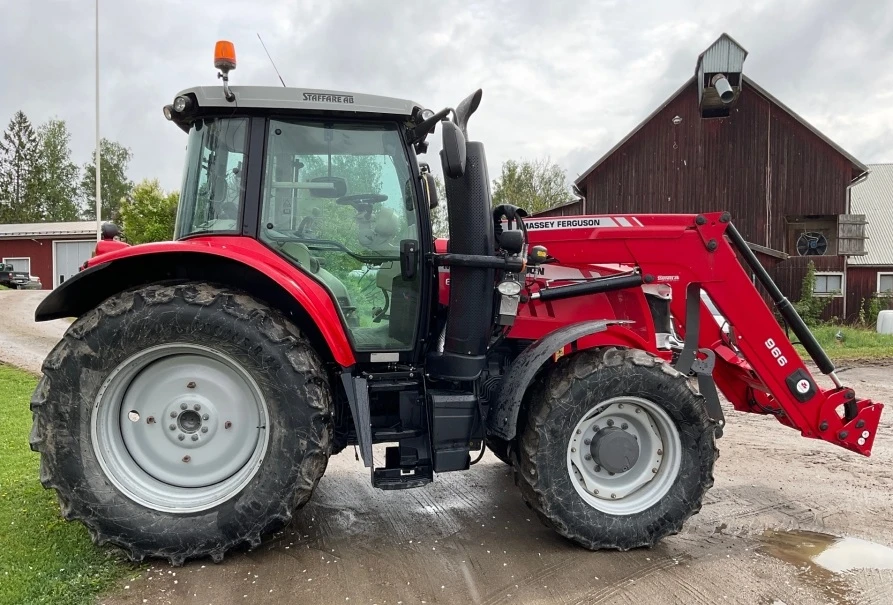 Трактор Massey 6616, снимка 6 - Селскостопанска техника - 55932729