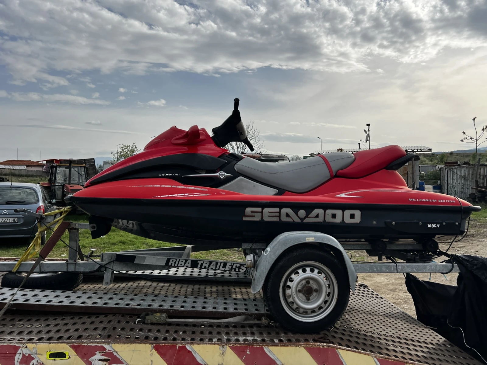 Джет Bombardier Sea Doo, снимка 10 - Воден транспорт - 54208735