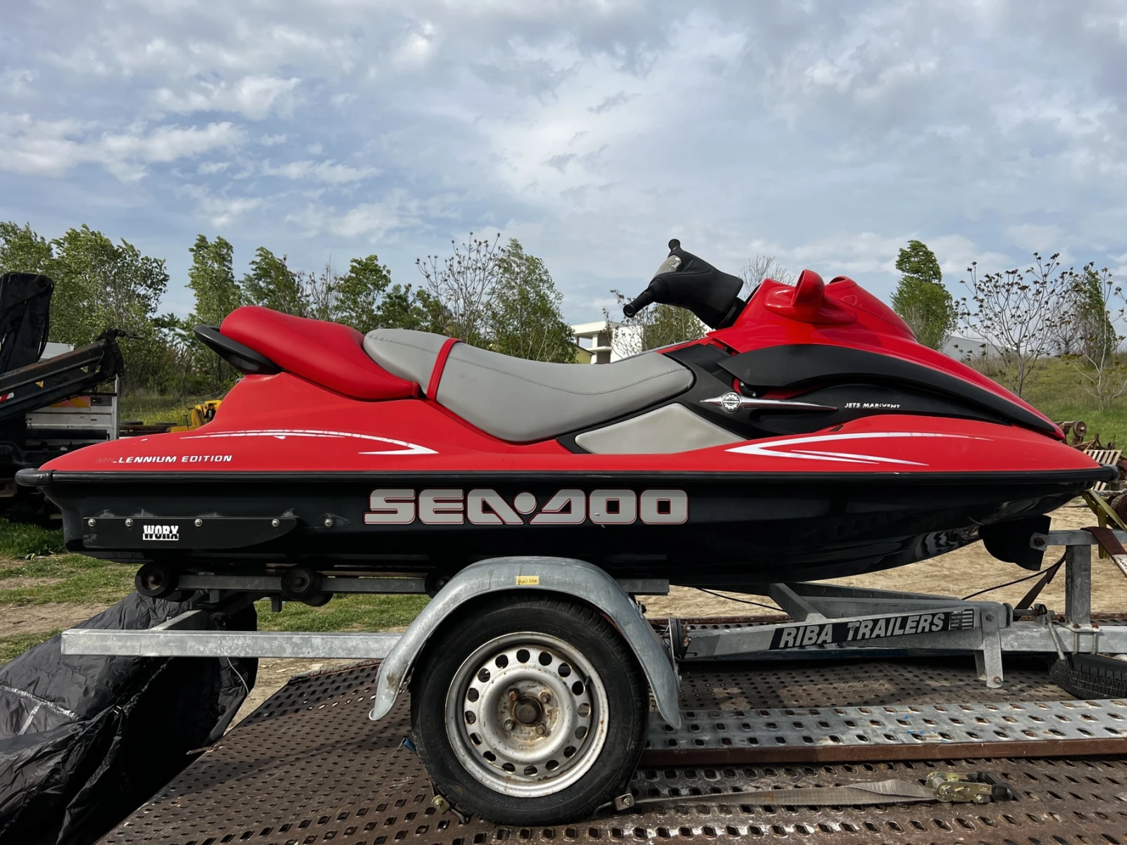 Джет Bombardier Sea Doo, снимка 12 - Воден транспорт - 54208735