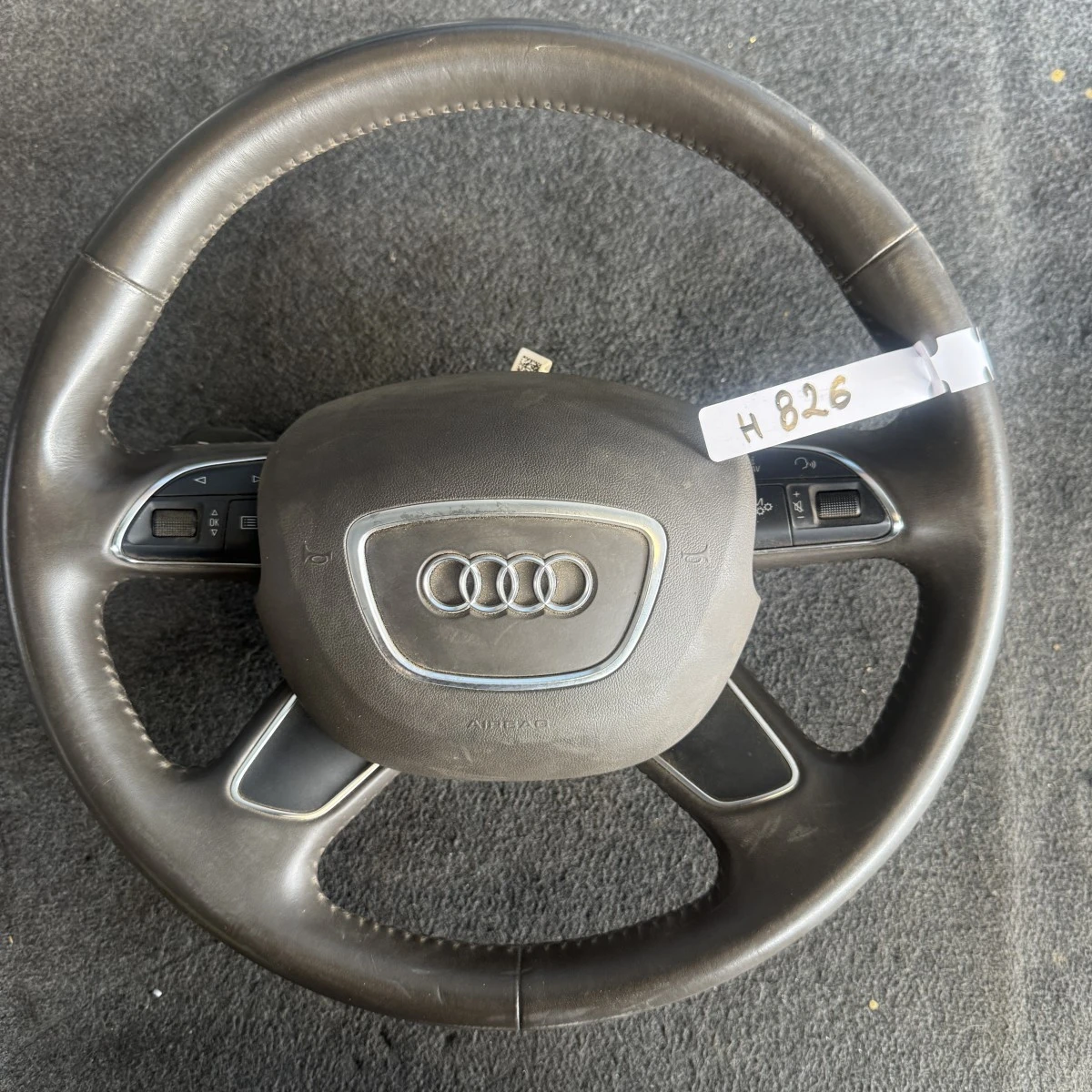 Четирилъчев мултиволан за AUDI A8 D4 Audi A6 4G 4H0419091А ном 826