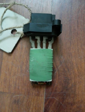 Реостат (таралеж) парно Форд Транзит 04г.