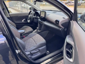 Toyota Yaris Cross Executive 1.5i Hybrid * 17.* *  | Mobile.bg    11