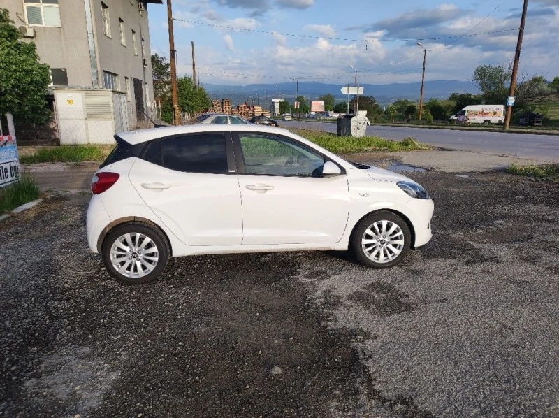 Hyundai I10, снимка 3 - Автомобили и джипове - 41223482