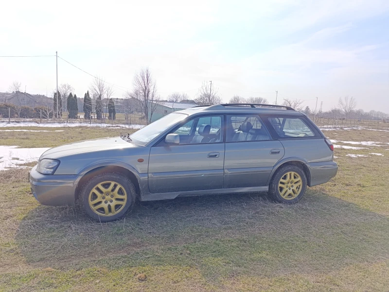 Subaru Outback 2.5i автоматик, снимка 6 - Автомобили и джипове - 48794826