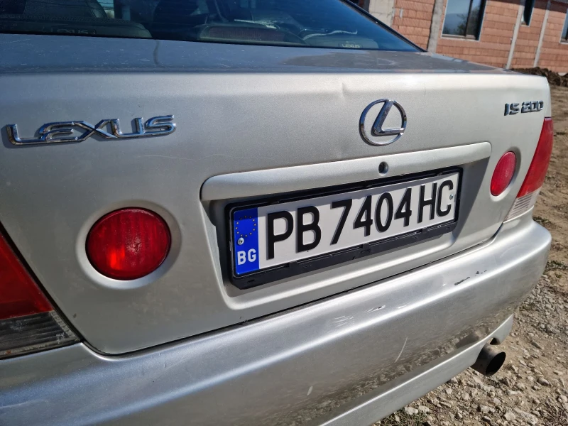 Lexus IS 200, снимка 8 - Автомобили и джипове - 47652172