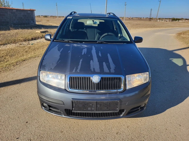 Skoda Fabia 1.4 i, снимка 2 - Автомобили и джипове - 47817738