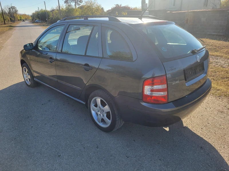 Skoda Fabia 1.4 i, снимка 6 - Автомобили и джипове - 47817738