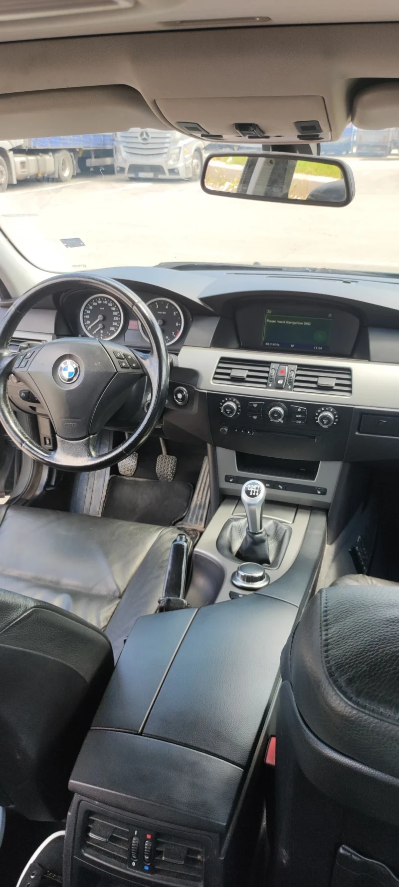 BMW 523 523i, 6 цилиндров редови, снимка 8 - Автомобили и джипове - 48821490