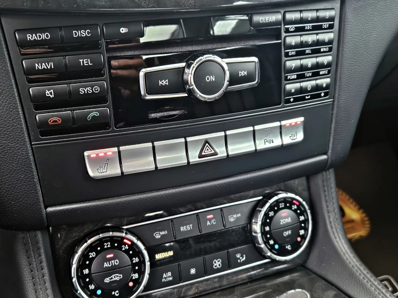 Mercedes-Benz CLS 350 AMG/4MATIC/GERMANY/LED/ПОДГРЕВ/AMBIENT/MEMORY/LIZI, снимка 11 - Автомобили и джипове - 52373922