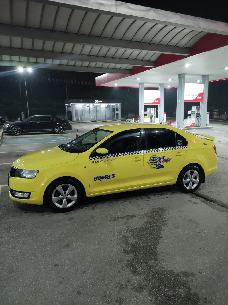 Skoda Rapid 1.2 MPI 75 k. GAS, снимка 10 - Автомобили и джипове - 52389232