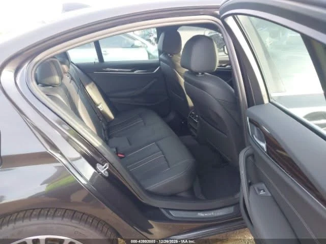 BMW 530 i , снимка 11 - Автомобили и джипове - 53010851