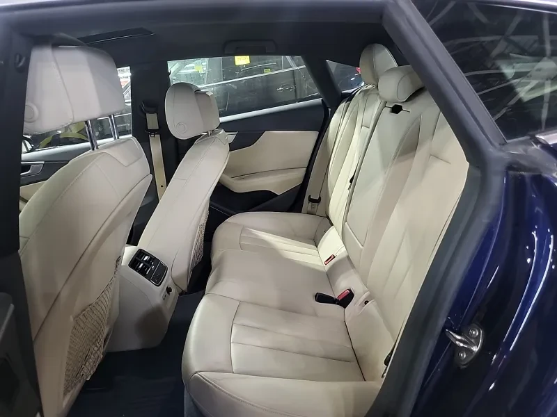 Audi A5 PREMIUM PLUS, снимка 9 - Автомобили и джипове - 55130145