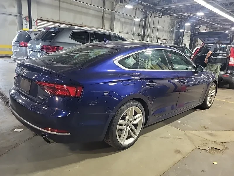 Audi A5 PREMIUM PLUS, снимка 5 - Автомобили и джипове - 55130145