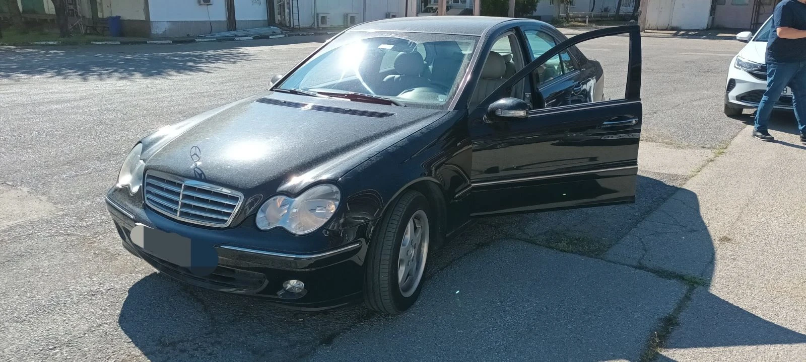 Mercedes-Benz C 240 Elegance - изображение 3