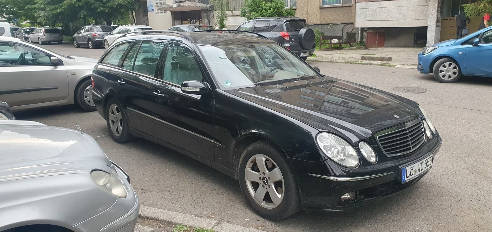 Mercedes-Benz E 240  - изображение 2