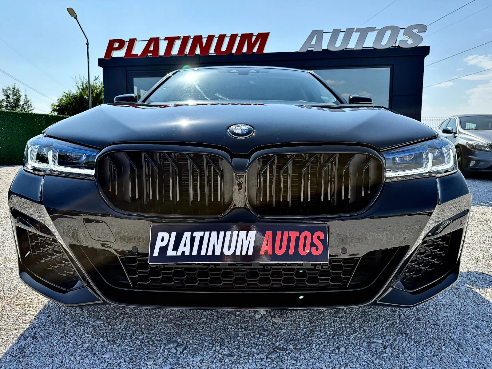 BMW 530E ///M-PACK* FACE-LIFT - изображение 2