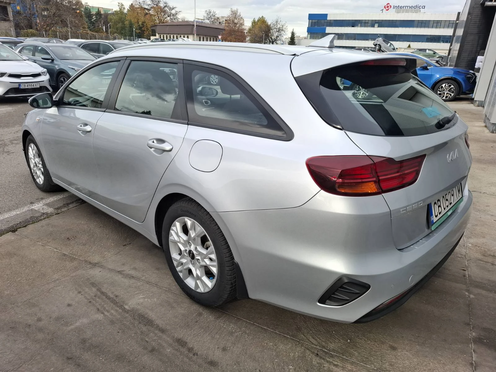 Kia Ceed 1.5 T-gdi Comfort SW  | Mobile.bg   6
