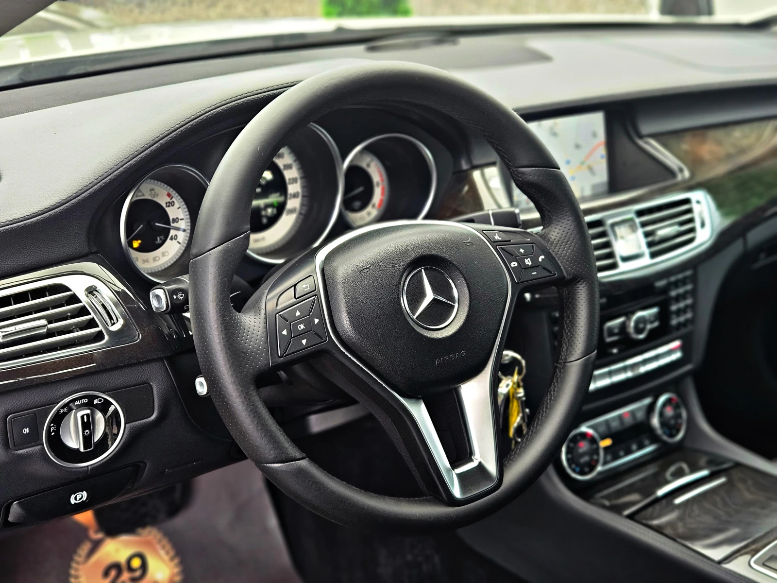 Mercedes-Benz CLS 350 AMG/4MATIC/GERMANY/LED/ПОДГРЕВ/AMBIENT/MEMORY/LIZI - изображение 10