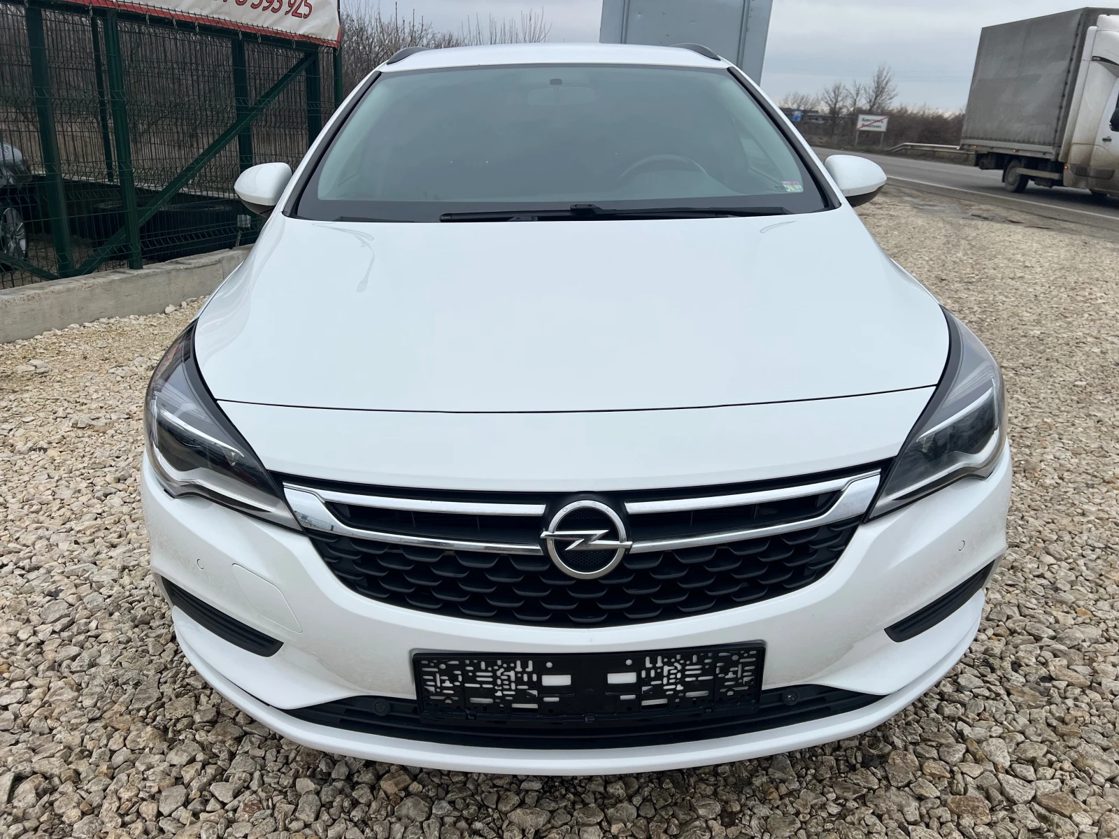 Opel Astra 1.6CDTi/136p.s-Avtomatik/Euro 6 | Mobile.bg � ����������� 5