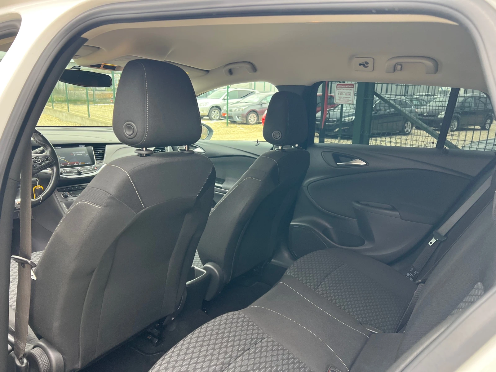 Opel Astra 1.6CDTi/136p.s-Avtomatik/Euro 6 | Mobile.bg � ����������� 10