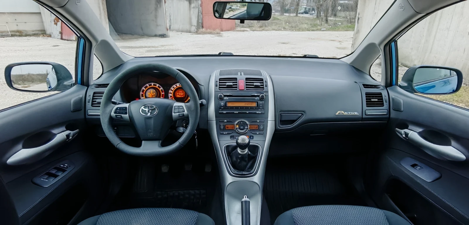 Toyota Auris 1.6i VVTi * Facelift *  | Mobile.bg � ����������� 10