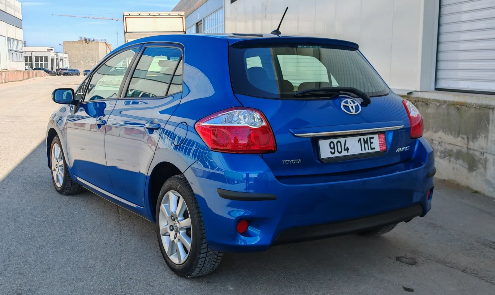 Toyota Auris 1.6i VVTi * Facelift * , снимка 4 - Автомобили и джипове - 53821334