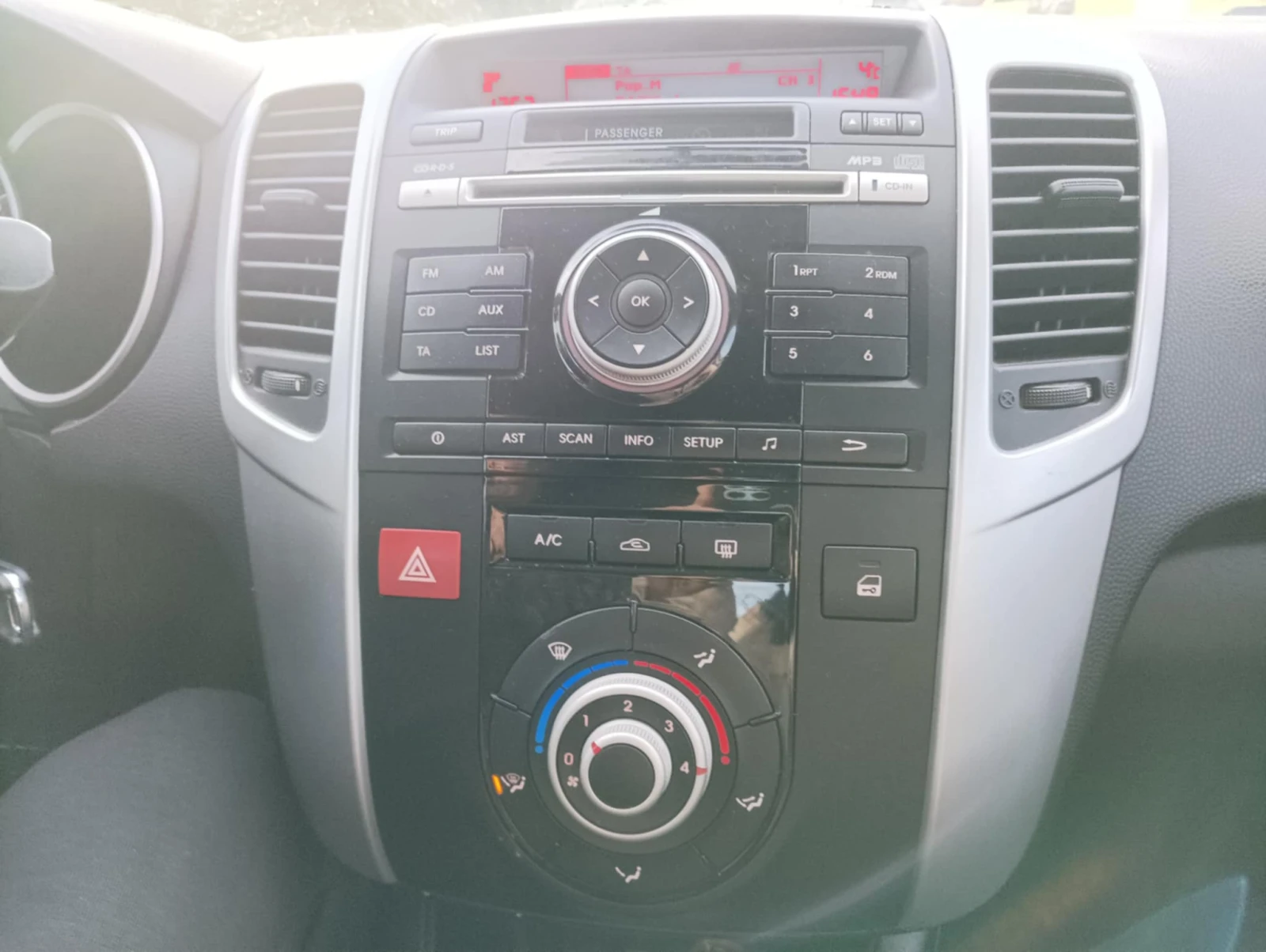 Kia Venga | Mobile.bg � ����������� 11