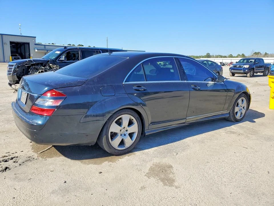 Mercedes-Benz S 550 5.5L 8 Rear-wheel drive, снимка 3 - Автомобили и джипове - 53929072