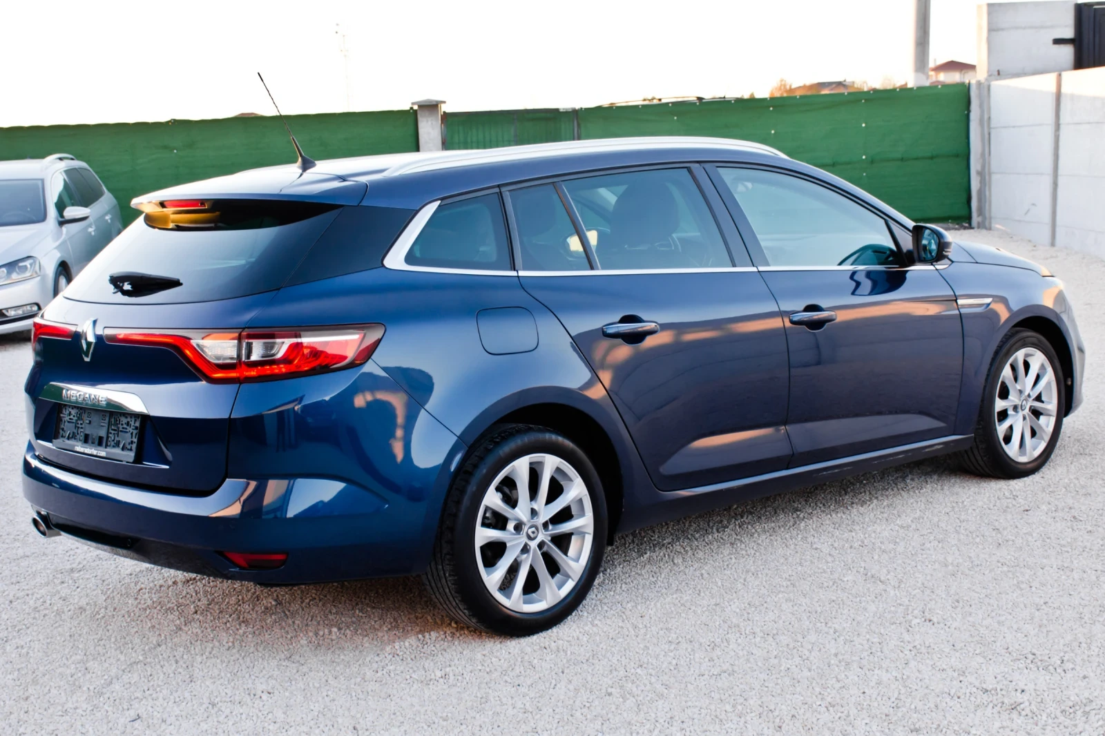 Renault Megane  1, 2i TURBO-100k.c.6ckop.LED, FACELiFT, EBPO 6!, снимка 6 - Автомобили и джипове - 54061258