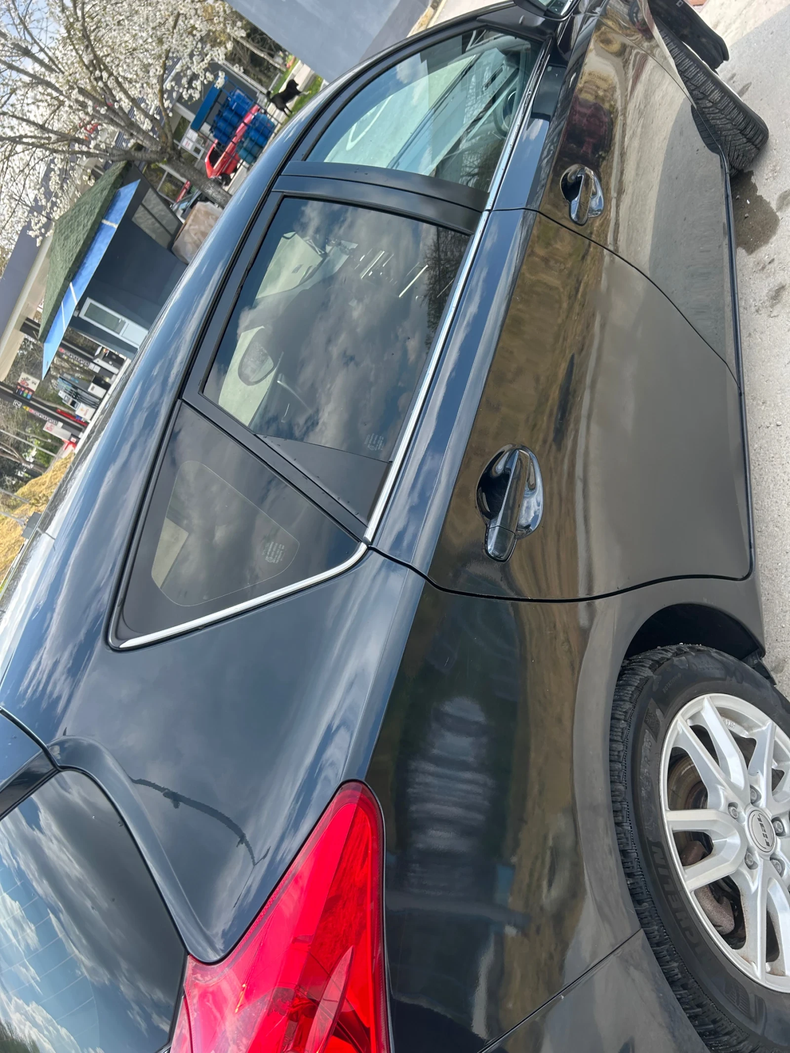 Toyota Avalon, снимка 2 - Автомобили и джипове - 54236417