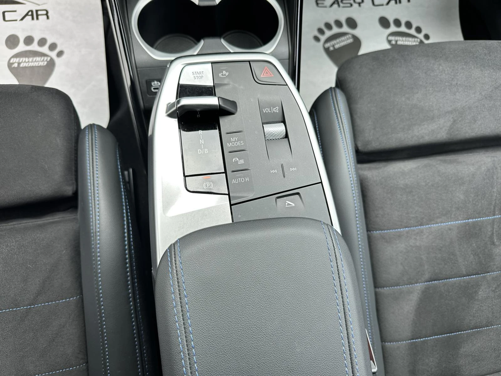 BMW iX2 eDrive20, снимка 10 - Автомобили и джипове - 54502675