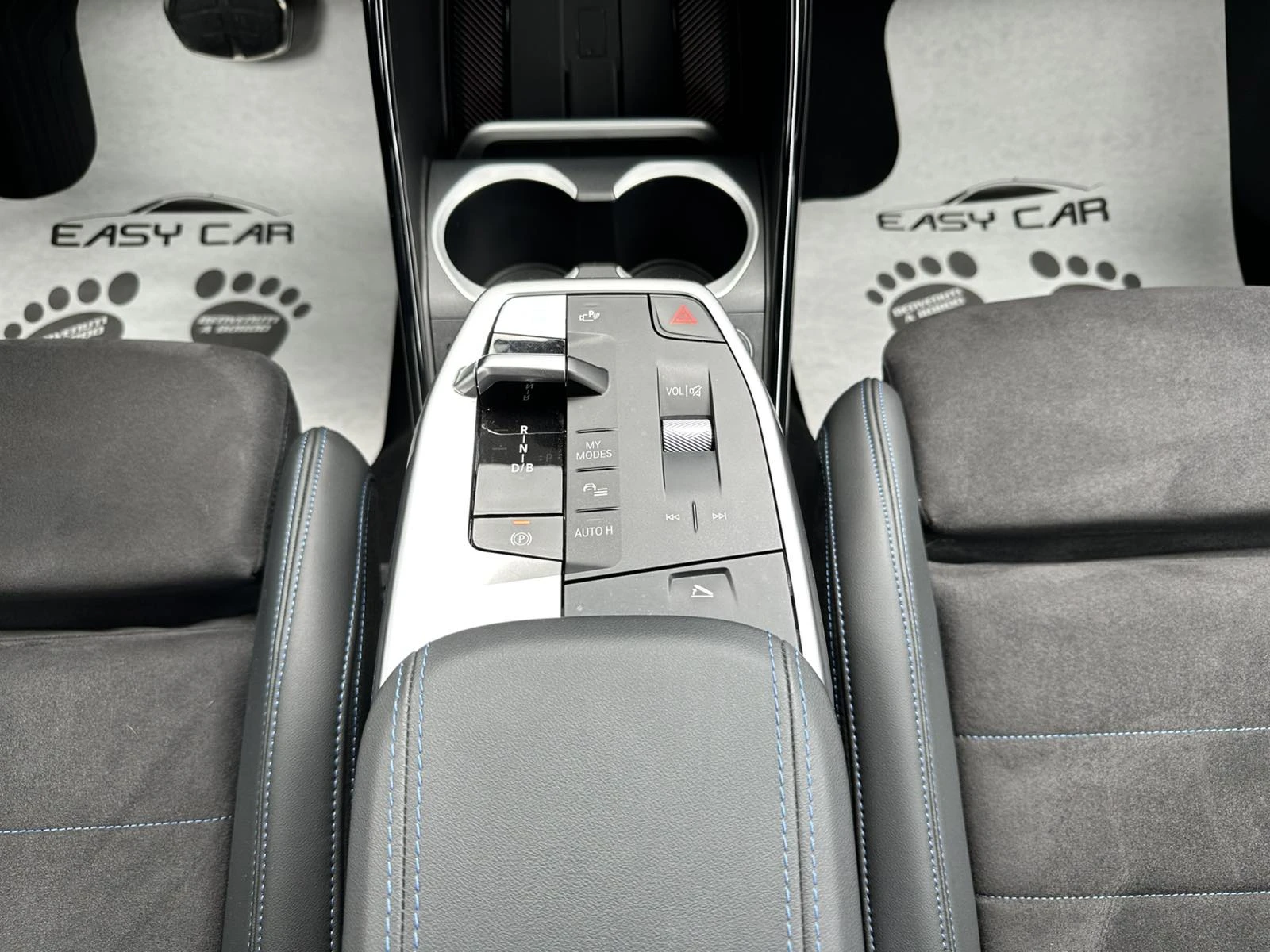BMW iX2 eDrive20, снимка 15 - Автомобили и джипове - 54502675