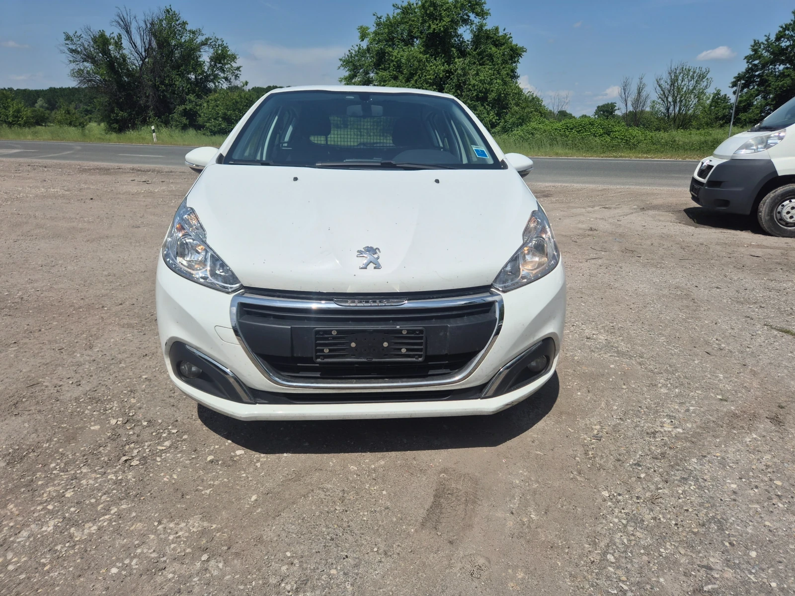 Peugeot 208 1, 6HDI, EURO 6B, снимка 2 - Автомобили и джипове - 54509791