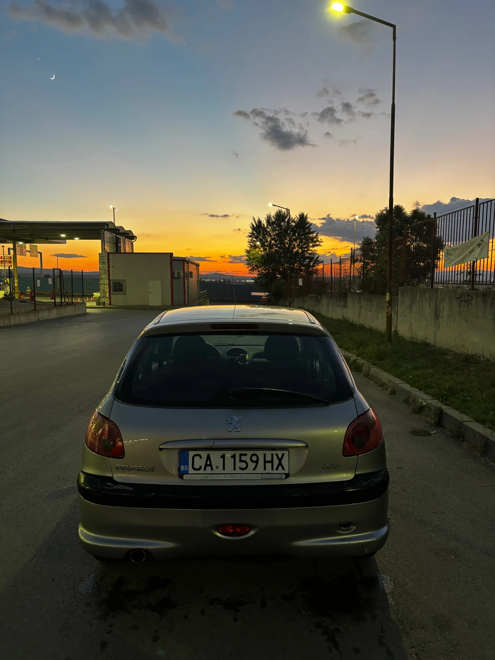Peugeot 206, снимка 3 - Автомобили и джипове - 54956396
