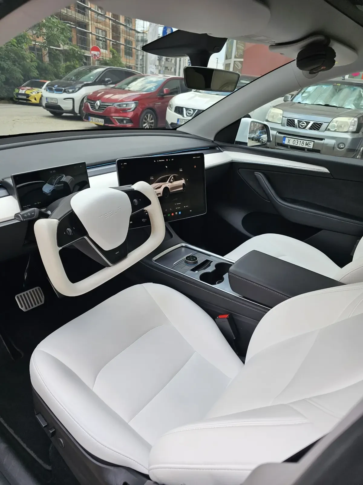 Tesla Model Y Long Range Dual Motor, снимка 5 - Автомобили и джипове - 55327897
