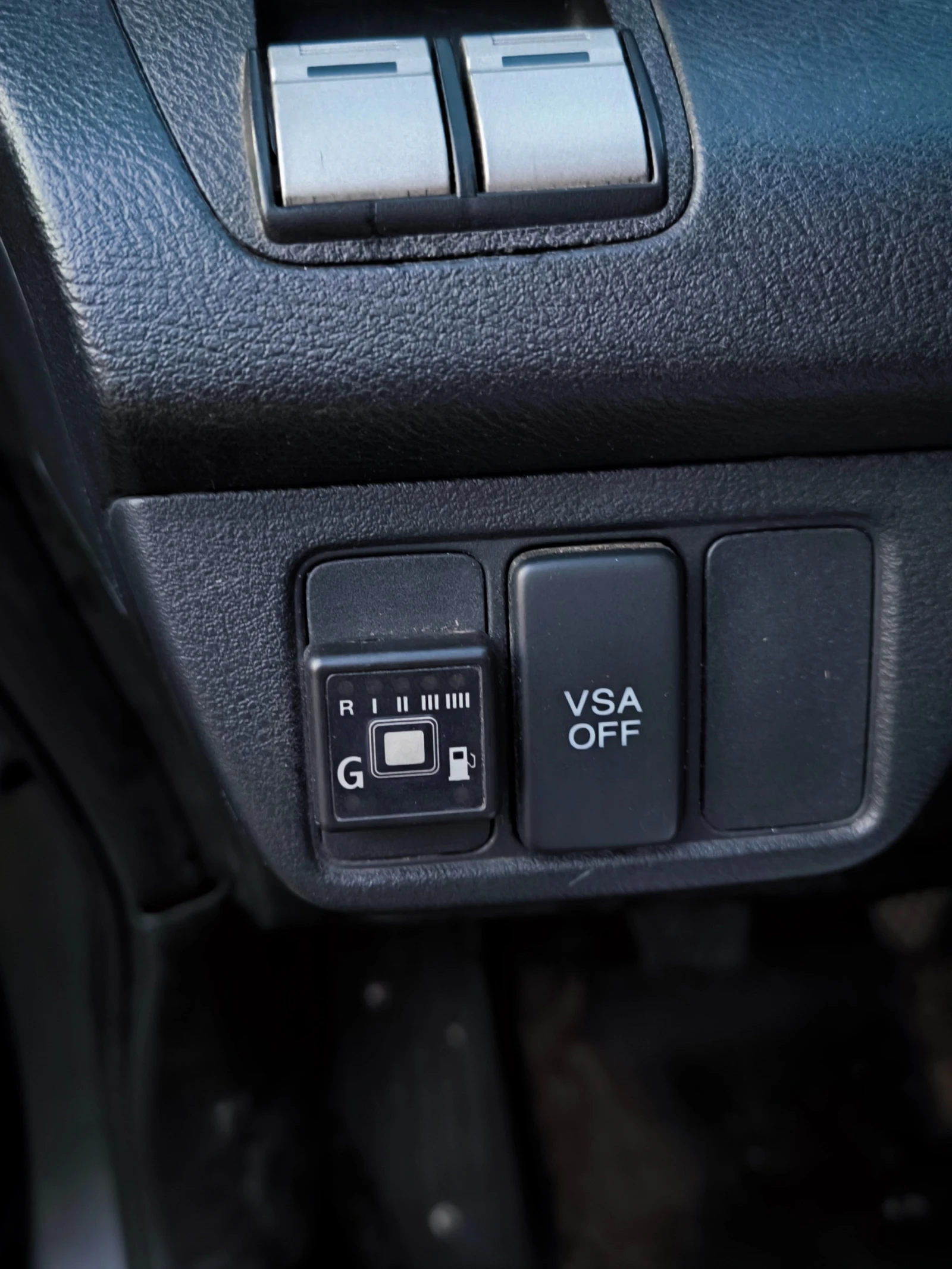 Honda Fr-v 2.0 ГАЗ, снимка 11 - Автомобили и джипове - 55450567