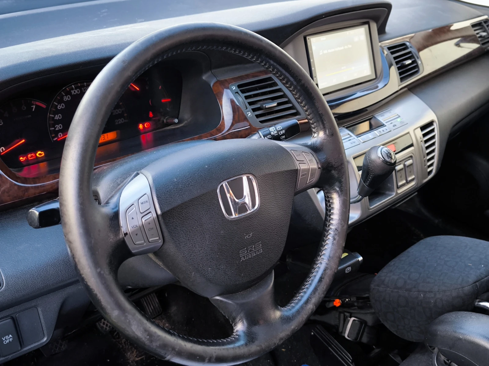Honda Fr-v 2.0 ГАЗ, снимка 12 - Автомобили и джипове - 55450567