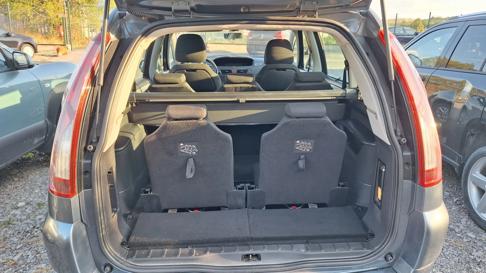 Citroen C4 Picasso Grand 7 места Facelift Euro5 , снимка 5 - Автомобили и джипове - 55717457