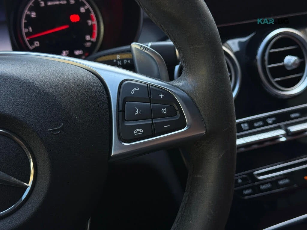 Mercedes-Benz C 43 AMG Панорама * АвтоКредит * (ЦЕНА ДО БГ) * , снимка 16 - Автомобили и джипове - 56062958