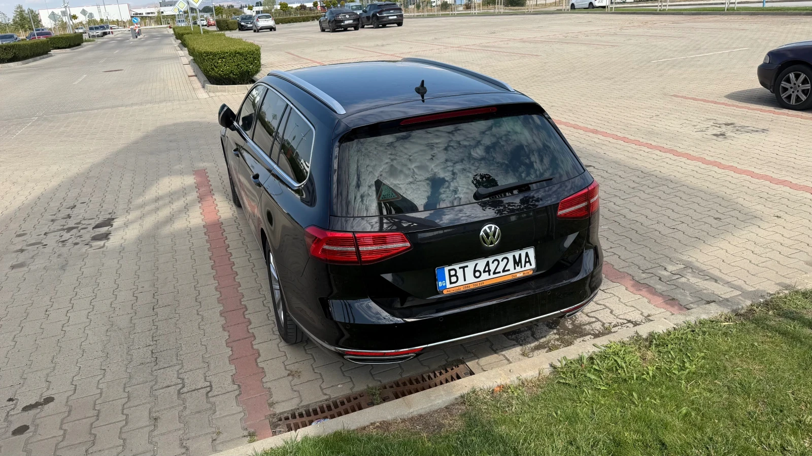 VW Passat B8 Highline  2.0 TDI 4 Motion , снимка 3 - Автомобили и джипове - 56300200