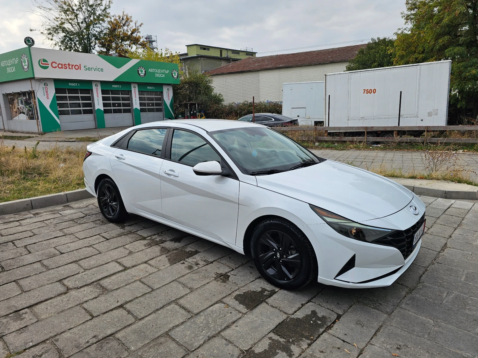 Hyundai Elantra SEL, снимка 3 - Автомобили и джипове - 56714707