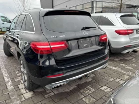Mercedes-Benz GLC 300 * PANO * КАМЕРА * ПОДГРЕВ * ПАМЕТ, снимка 4