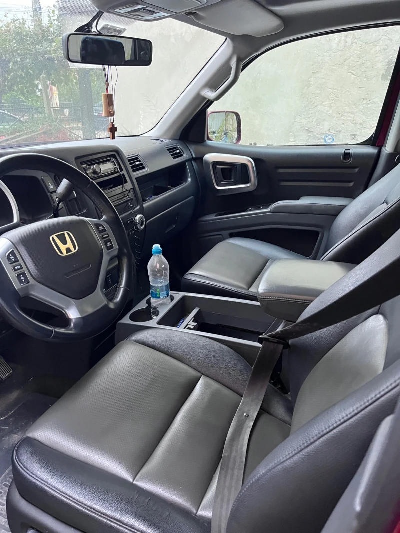 Honda Ridgeline, снимка 5 - Автомобили и джипове - 47647246