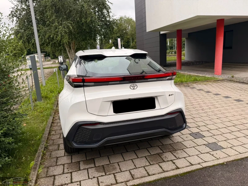 Toyota C-HR 1.8HEV/140HP/FLOW/CARPLAY/DIGITAL/LED/L.ASS/895f, снимка 3 - Автомобили и джипове - 52248398