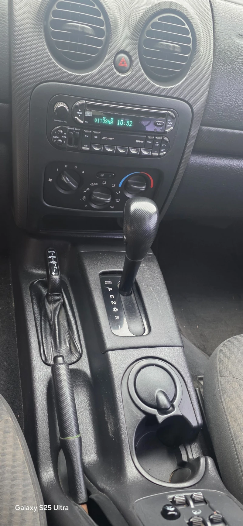 Jeep Cherokee 2.8CRDI 4x4, снимка 5 - Автомобили и джипове - 52471481