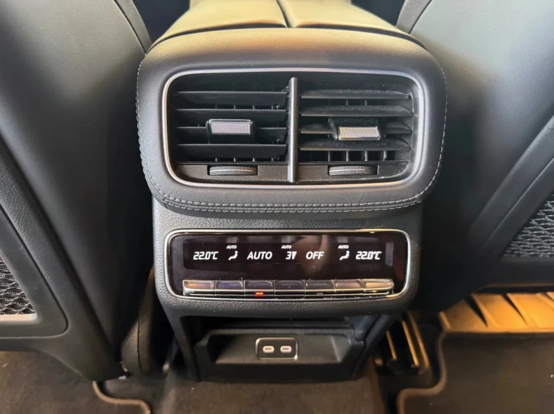 Mercedes-Benz GLE 53 Coupe 4Matic AMG Line, снимка 12 - Автомобили и джипове - 52615039