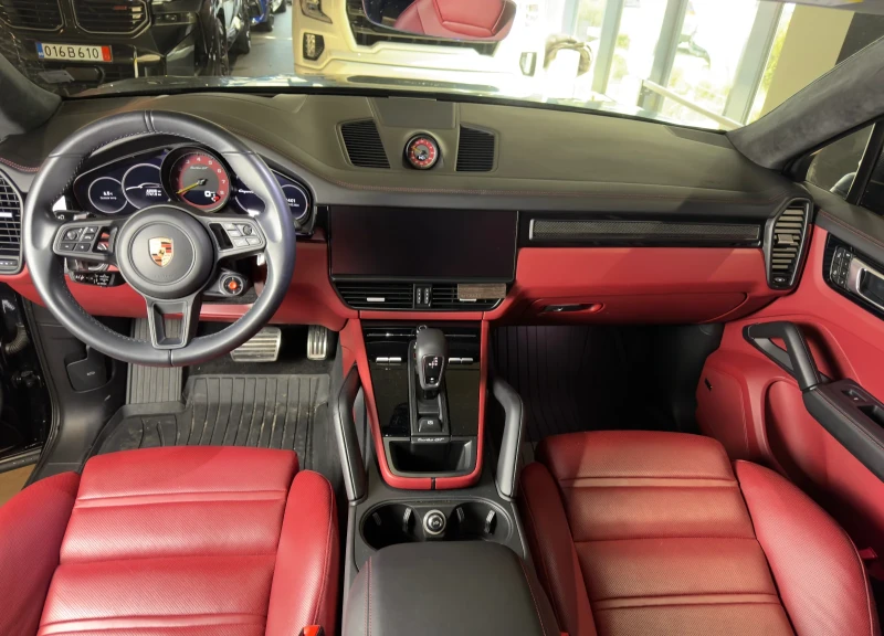 Porsche Cayenne Turbo GT Гаранция до 04.2027 , снимка 15 - Автомобили и джипове - 53536695
