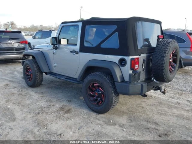 Jeep Wrangler, снимка 3 - Автомобили и джипове - 49061536