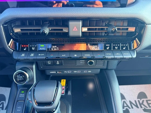 Toyota Land cruiser 2.8 D-4D = NEW = Tec Гаранция - изображение 10